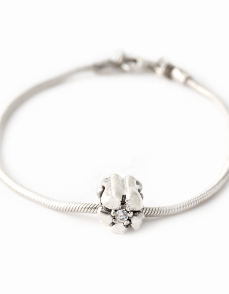 CHARM DE FLOR PARA PULSERA