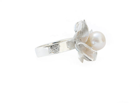ANILLO FLOR CON PERLA